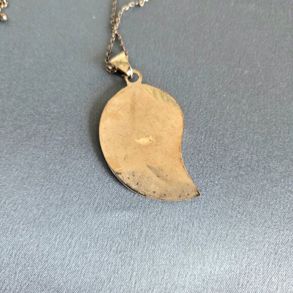 Mother of pearl Abalone shell Alpaca silver inlay flower pendant. - Picture 4 of 4